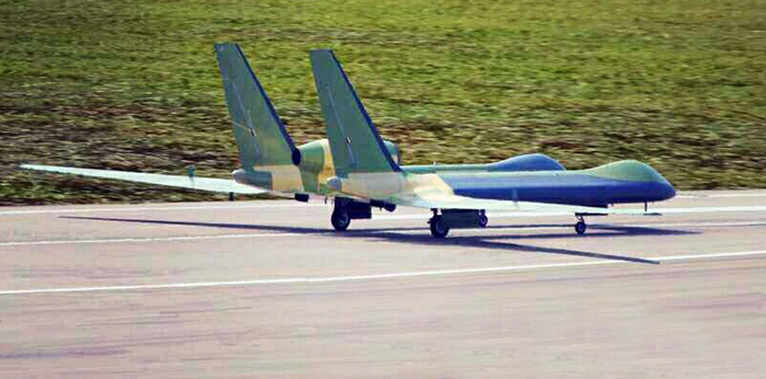 中国首创反隐身无人机，技术独一无二，令美俄望尘莫及