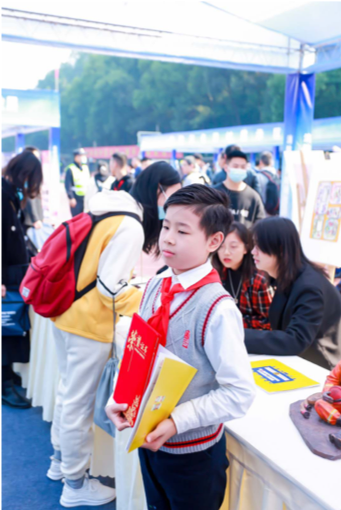 西南大学消防安全教育现场会_重庆市119消防宣传月进学校_安全教育新闻稿件