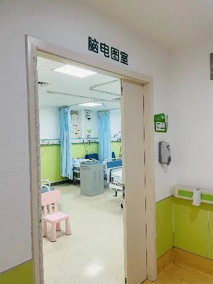 脑电图检查适应症_动态脑电图监测注意事项_做动态脑电图注意事项