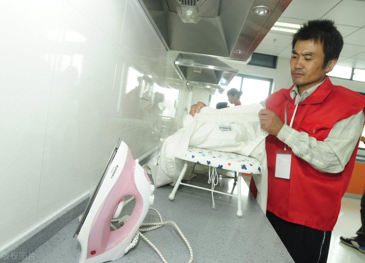买来的男保姆在线阅读_住家男保姆工作体验_住家男保姆工资待遇