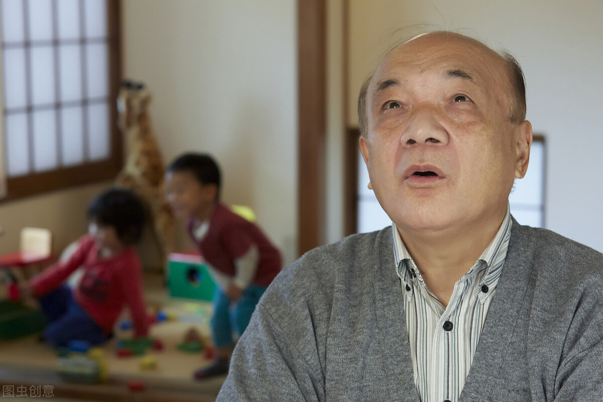 住家男保姆工资待遇_买来的男保姆在线阅读_住家男保姆工作体验