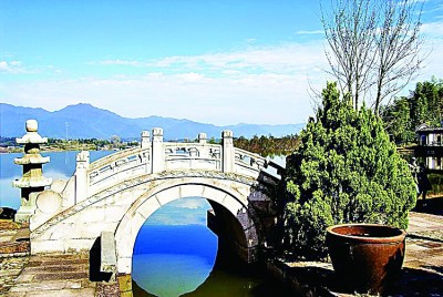 归田园居和陶渊明韵_陶渊明归园田居解析_乡村美学建构