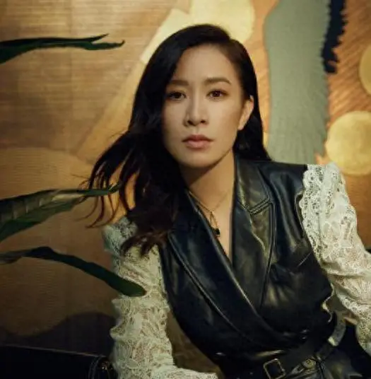 佘诗曼 事业经历_佘诗曼 投资理财_佘诗曼:会照顾许绍雄家人