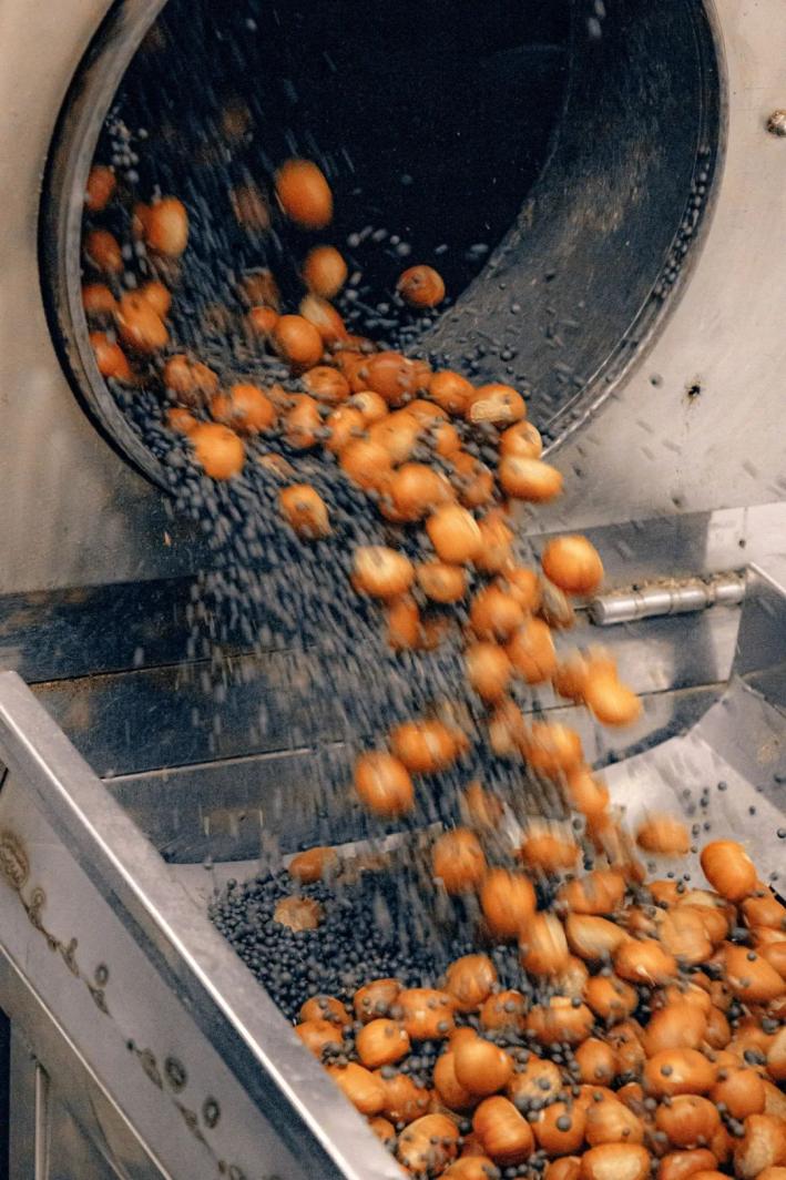 奶皮子糖葫芦?我尝尝怎么个事(嚼嚼嚼) 奶皮子糖葫芦?我尝尝怎么个事(嚼嚼嚼)