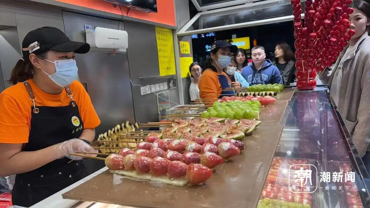 杭州光芒甘栗奶皮子糖葫芦_杭州网红糖葫芦排队现象_奶皮子糖葫芦卖到40元一串