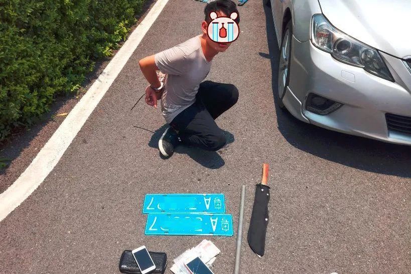 高速后视镜碰瓷党图片_高速碰瓷手法_高速碰瓷应对方法