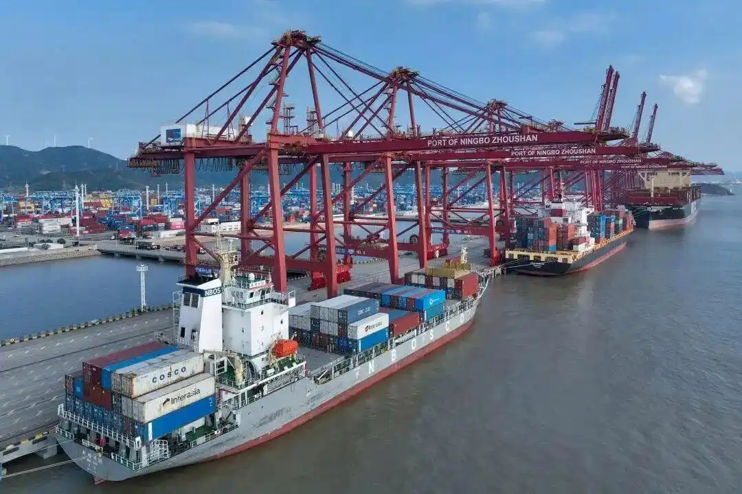 “十五五”这项任务排首位_巩固壮大实体经济根基_十五五实体经济战略任务