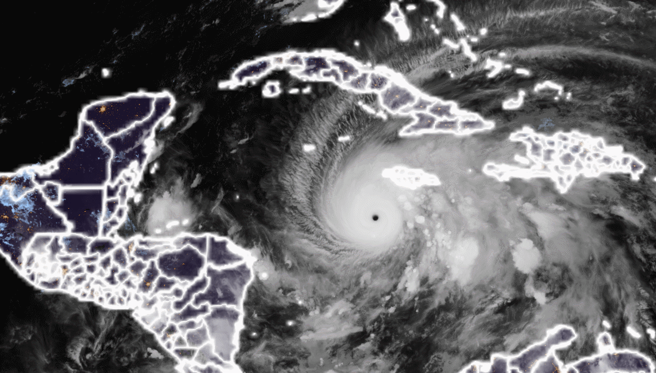 飓风“梅丽莎”成新晋全球风王，强度超过“桦加沙”