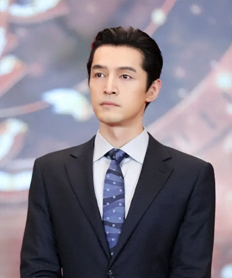 太突然！官媒发文，胡歌新职务曝光，42岁的他让人刮目相看