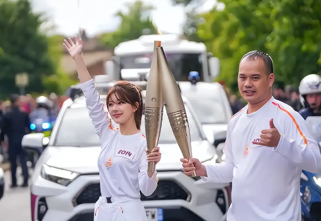 胡歌在西藏有新身份_胡歌民盟中央宣传委员会副主任_胡歌公益慈善事业