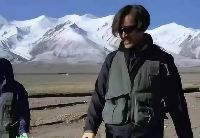 胡歌社会责任感_胡歌在西藏有新身份_胡歌民盟中央宣传委员会副主任