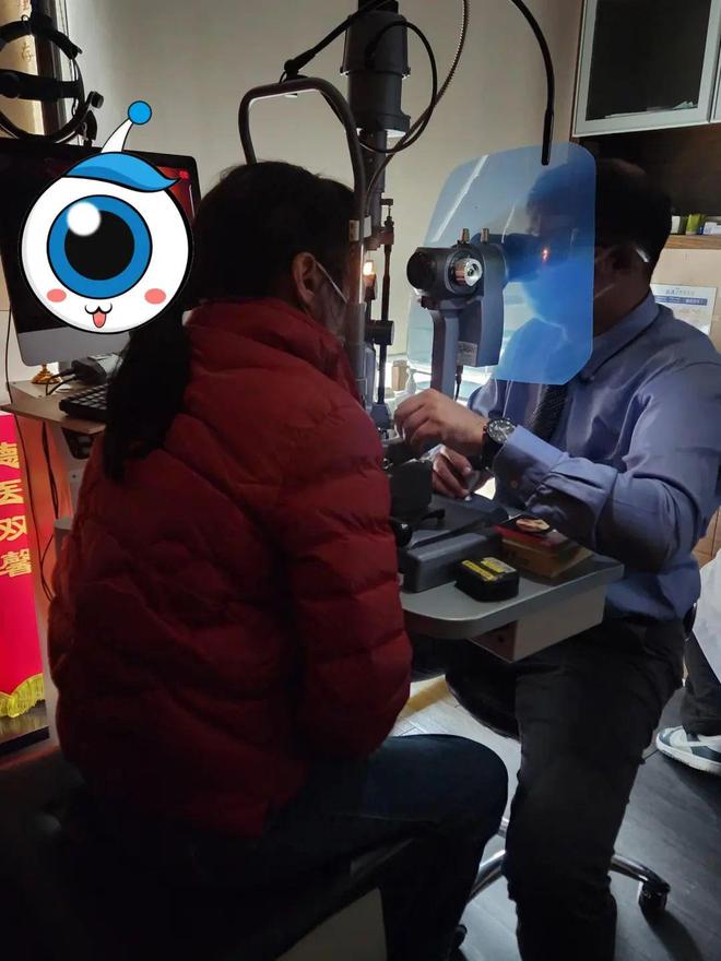 6小时“盲式”手术!希玛眼科成功救治严重眼底出血患者 6小时“盲式”手术!希玛眼科成功救治严重眼底出血患者