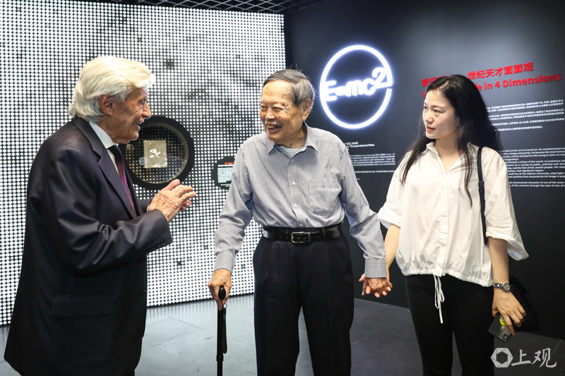 杨振宁 103岁 院士 逝世 家学 慢教育学 父亲 家教 教育方法 家长 慢慢来 不要着急 补习 孟子 人文历史知识 抗战 西南联大_杨振宁父亲断绝关系