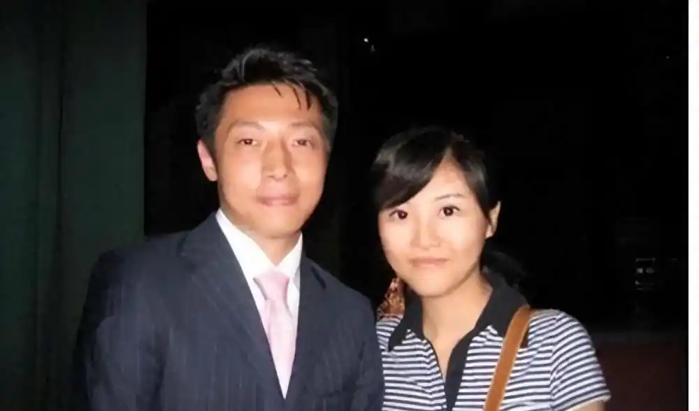 经纬和撒贝宁的照片_涂经纬撒贝宁分手原因_撒贝宁涂经纬感情经历