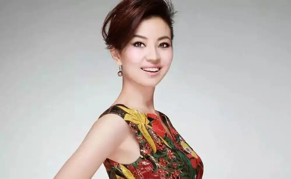 撒贝宁前女友涂经纬_撒贝宁龙凤胎宝宝_经纬和撒贝宁的照片