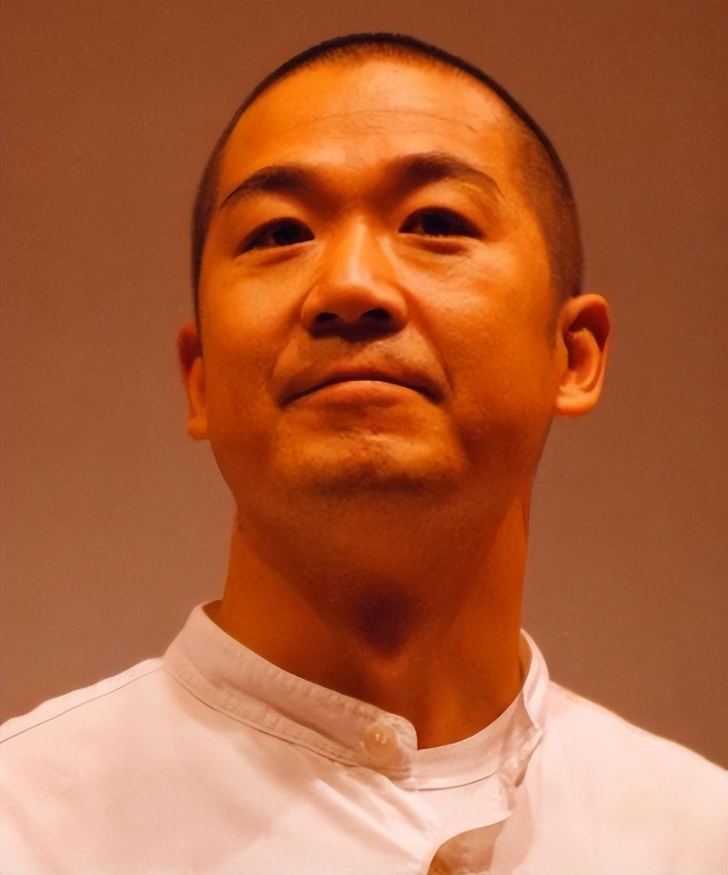 张国立与邓婕婚姻故事_张国立与罗秀春离婚原因_张国立为什么和前妻离婚