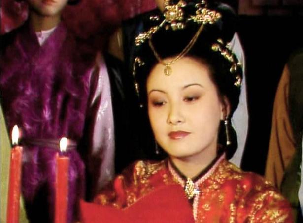 张国立为什么和前妻离婚_张国立与邓婕爱情故事_张国立与前妻罗秀春离婚原因