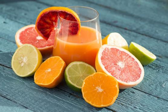 但凡在吃药最好别吃这种水果_柚子与哪些药物不能同食_吃柚子与药物相互作用