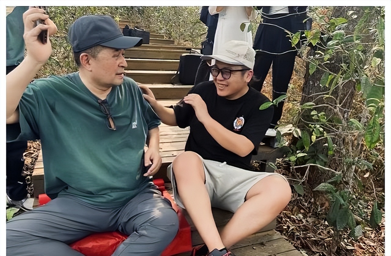 毕福剑 退休生活 画室_饭局改变命运毕福剑