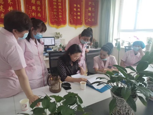 沈阳市妇婴医院新生儿科医生援疆_沈阳市妇婴医院孙晓院长欢送刘灵医生援疆_沈阳市妇婴医院产科