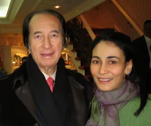 赌王何鸿燊视频_赌王女儿何超琼 何超英 何超仪