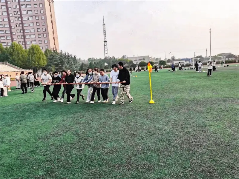 西京学院校园文化活动_校园活动新闻稿范文大全_西京学院趣味运动会