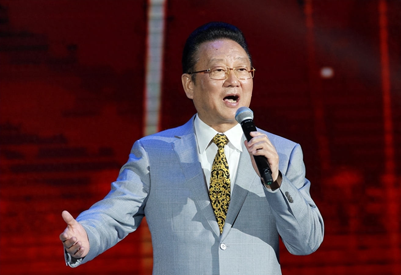 赵本山重庆事件真相_赵本山蒋大为内斗原因_蒋大为看不起草根歌手事件