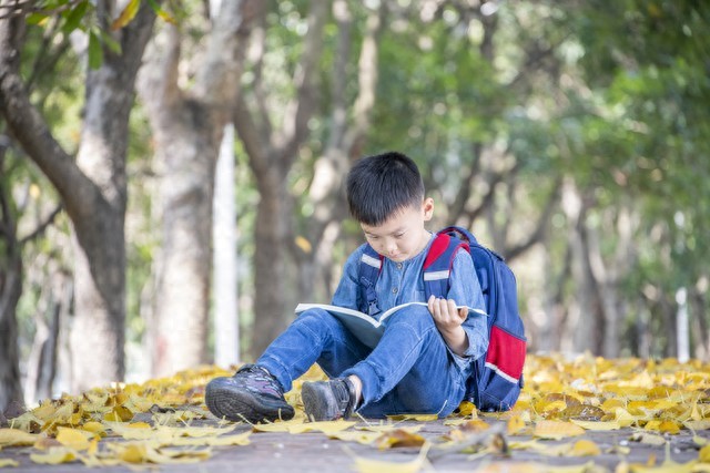 “玩具交换大揭秘:用一个小游戏,让孩子爱上分享!” “玩具交换大揭秘:用一个小游戏,让孩子爱上分享!”