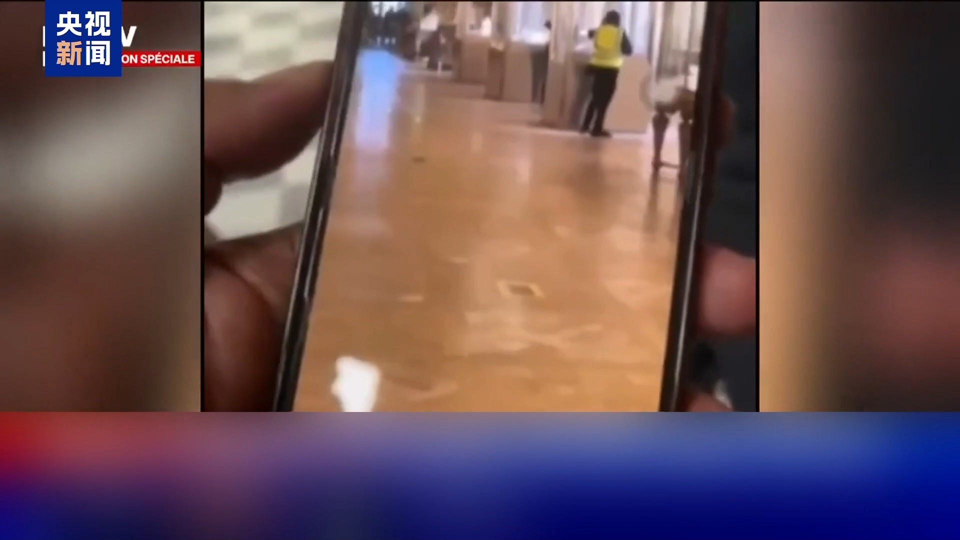 卢浮宫9件文物失窃案_卢浮宫博物馆抢劫案_卢浮宫追回的失窃皇冠被压平