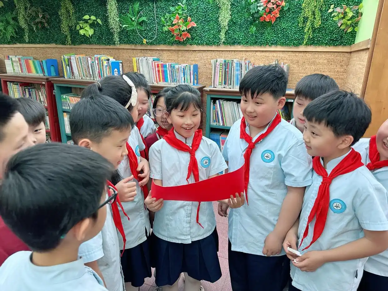 回民第一小学三年级开展“校园大寻宝”数学综合与实践活动