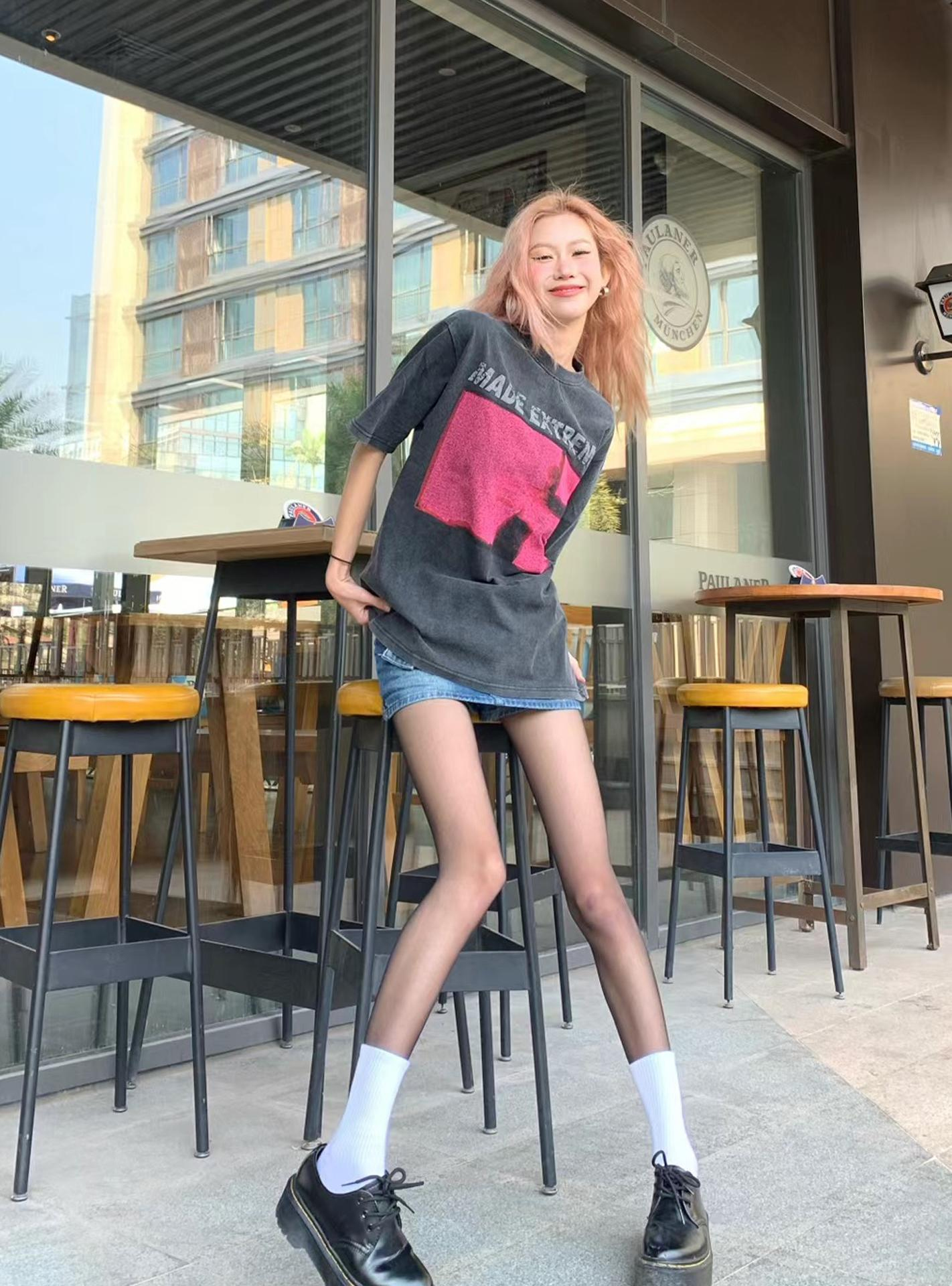 学妹的性感白丝袜_穿丝袜配棉袜原因_丝袜棉袜搭配技巧