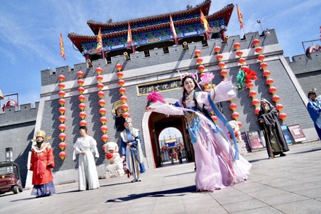 吴桥杂技江湖越演越大：传承不断档，让年轻人更喜欢，从运河走向世界