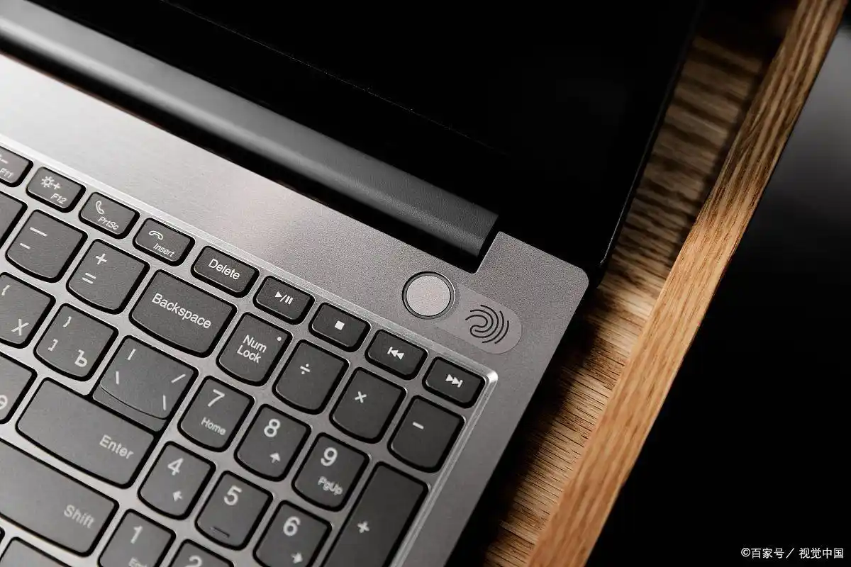 罗技G502 X PLUS鼠标宏设置全攻略：一键连招制霸战场