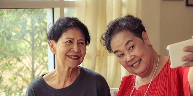 伺候公婆六年被小叔子一个耳光打醒,她把公婆送上车:不伺候了