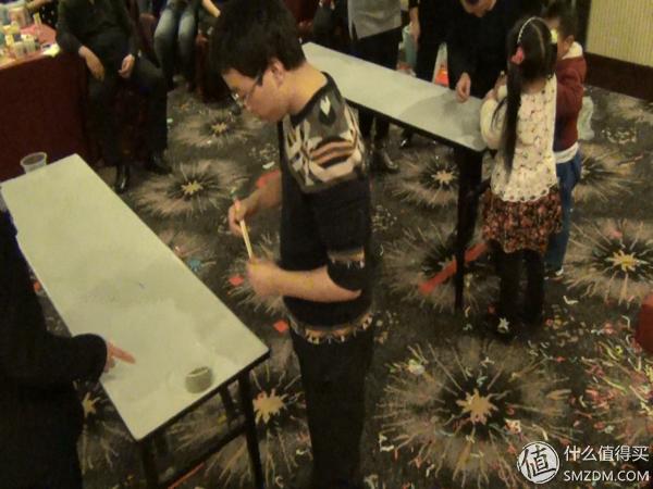 室内暖场小游戏_抢帽子游戏规则_公司年会团体游戏