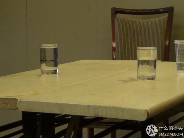 室内暖场小游戏_抢帽子游戏规则_公司年会团体游戏