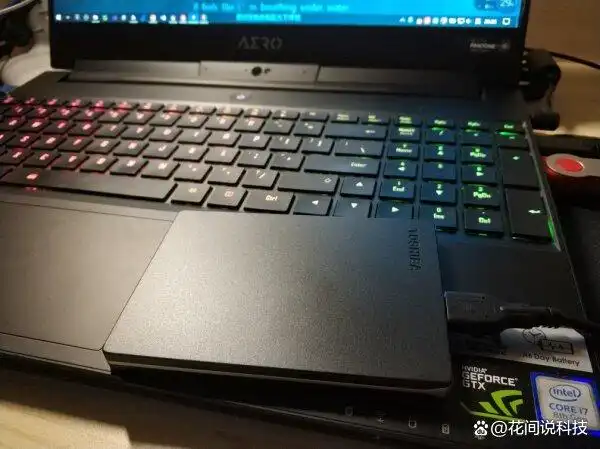 东芝移动硬盘便携性金属外壳 抗摔性_东芝移动硬盘有什么用?_东芝移动机械硬盘密码保护 轻薄金属设计