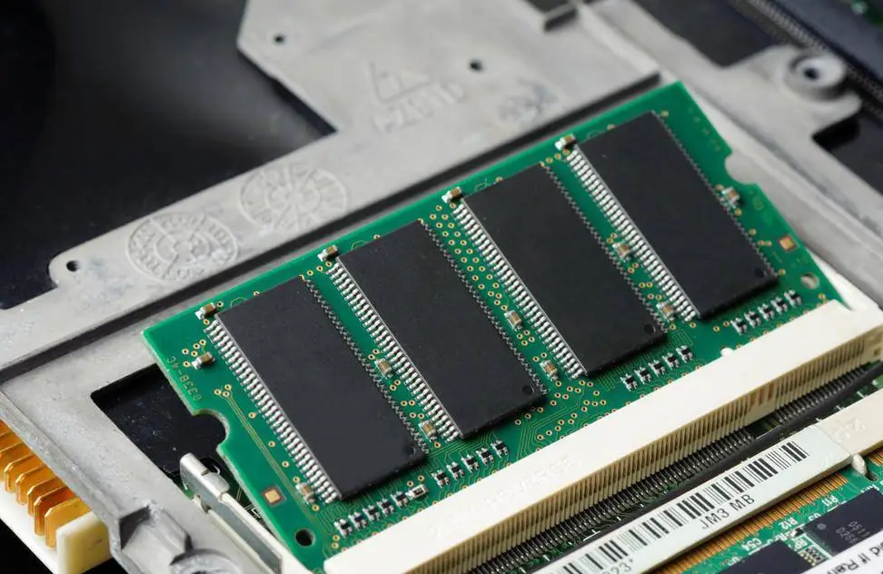 ettutt颗粒区别_内存条低电压的好处_内存颗粒等级