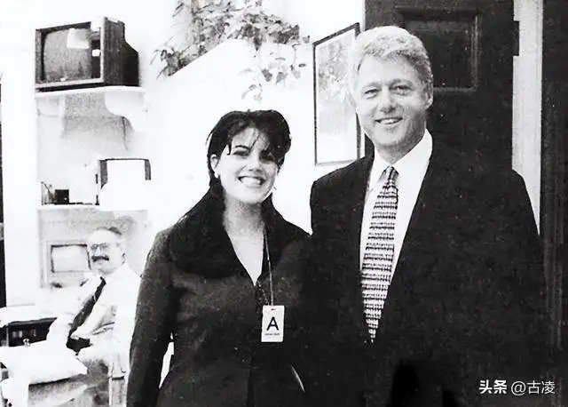 克林顿偷情视频_希拉里以牙还牙真相_克林顿莱温斯基丑闻