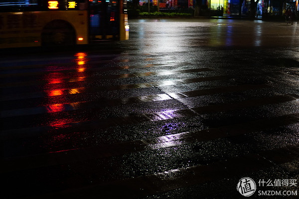 剁手 SIGMA 适马 30mm F1.4 DC DN E卡口 镜头 开箱及使用体验