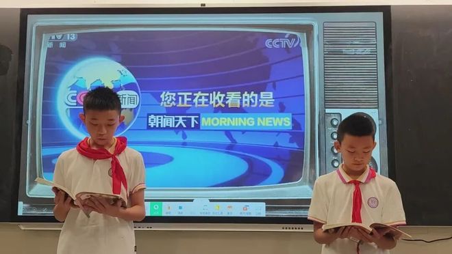 笔锋跃动,镜采青春!银初八年级语文组带你“玩转”新闻实践!