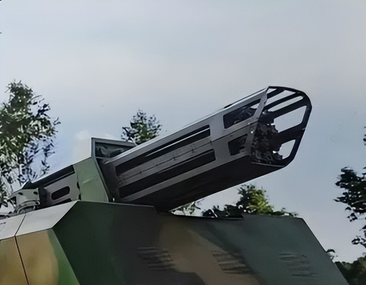 金属风暴武器系统_合金风暴飞机_无人机拦截系统