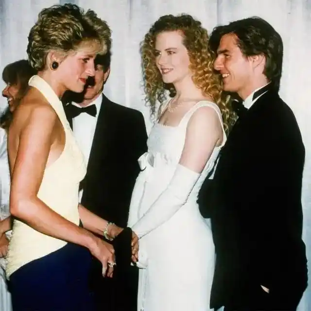 戴安娜王妃妮可基德曼比较_戴安娜王妃与妮可基德曼人生经历对比_经典国外美女戴安娜