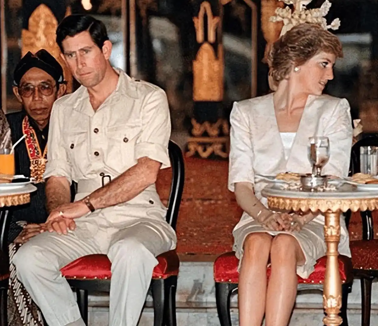 戴安娜王妃葬礼规模盛大_经典国外美女戴安娜_戴安娜王妃人品善良