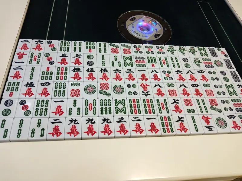 多乐升级四人扑克牌游戏_双升四副牌挑战模式_双升游戏规则