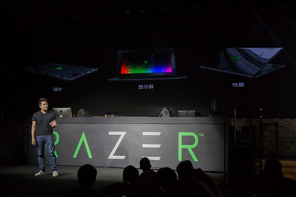雷蛇灵刃潜行版售价_雷蛇笔记本是什么系统_Razer Blade Stealth超极本
