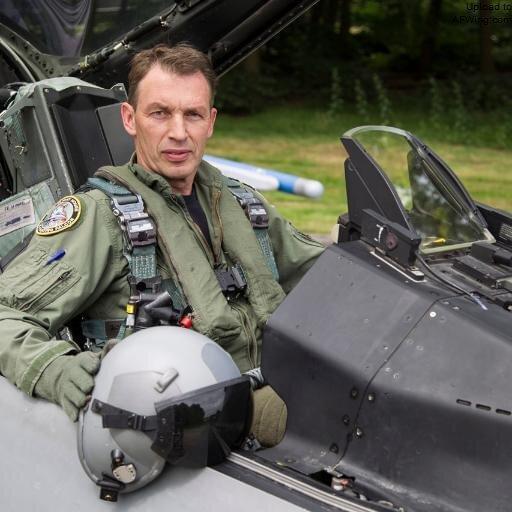 米格29对F16科索沃战争表现分析_米格29与F16空战实况回顾_米格29战斗机