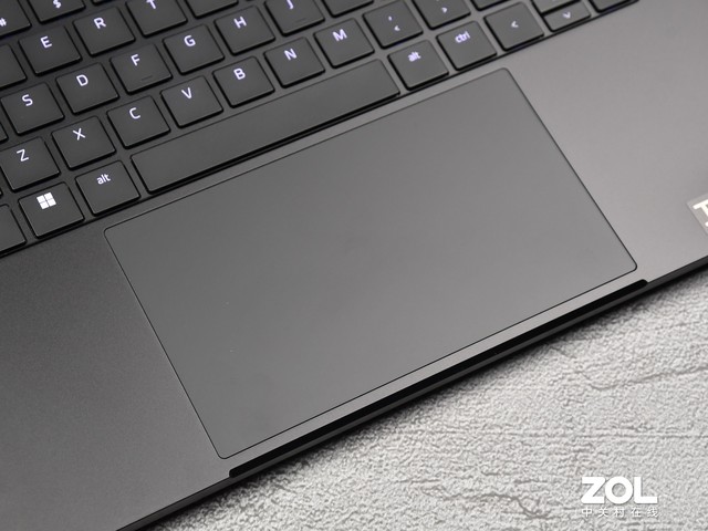 雷蛇笔记本是什么系统_雷蛇灵刃14锐龙版 240Hz高刷屏评测_雷蛇灵刃14锐龙版 20mm轻薄游戏本