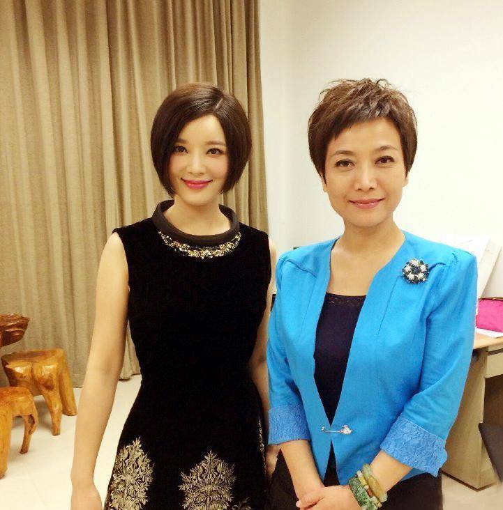 贺红梅:从河北秦皇岛走出的电视著名主播,至今婚姻成谜