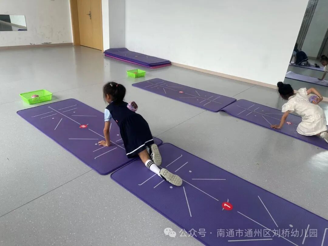 沙包里面可以放什么_沙包游戏规则图片设计_幼儿沙包游戏玩法